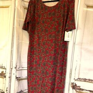 Lularoe Julia dress. 45”shoulder to hem.22”pit to pit bust.Rich red